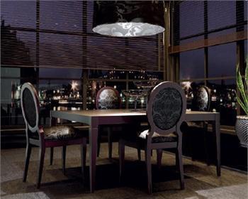 Dining table, La Ebanisteria