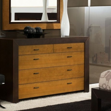 A Chest Of Drawers Mobil Fresno
