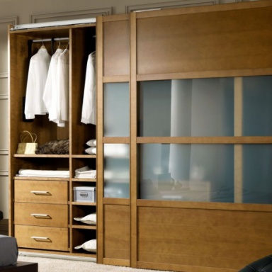 Wardrobe Mobil Fresno