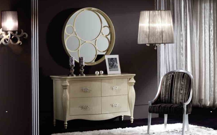 Chest Venus collection, Mobil Fresno