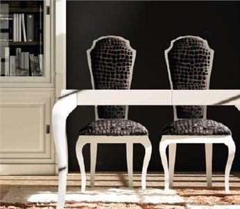 Dining table, La Ebanisteria