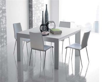 Dining table, La Ebanisteria