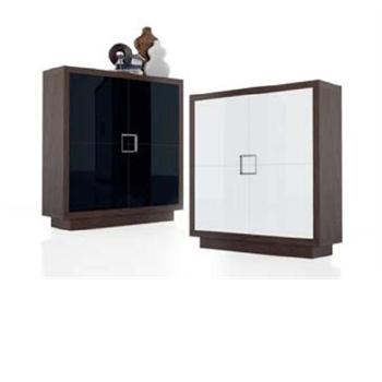 The Cabinet, La Ebanisteria