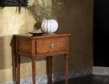 Bedside Cabinet, Mascotto