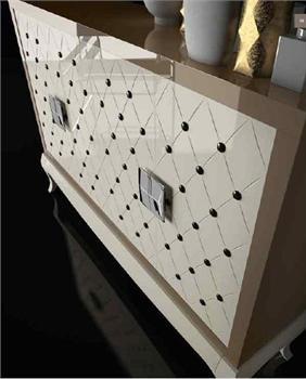 Buffet, A La Ebanisteria