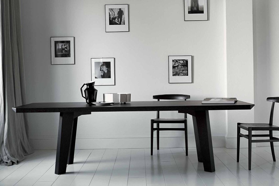 The Vincent rectangular dining table, Casamilano