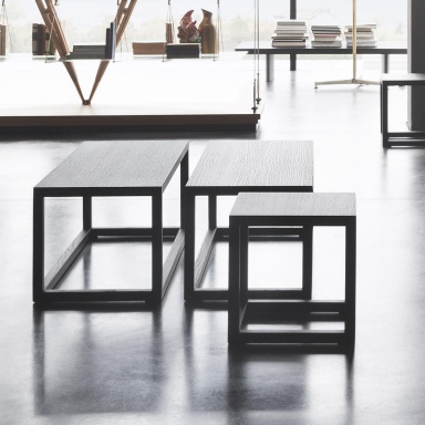 Coffee table 261 Note