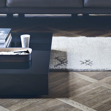 Coffee table 261 Note