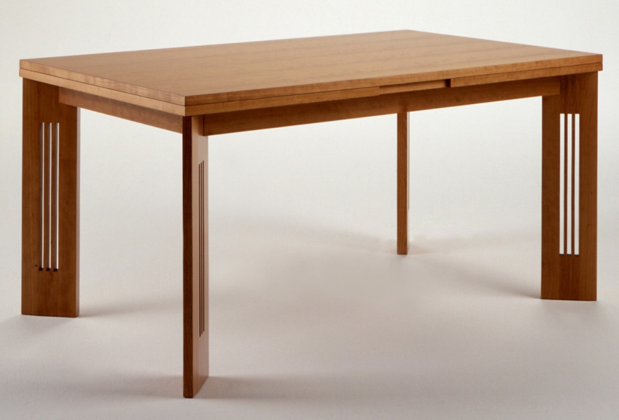 Dining extendable table Berlino from the cherry tree, Cassina