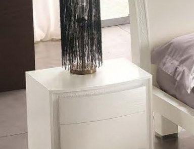 The Kube Bedside Table, Saber