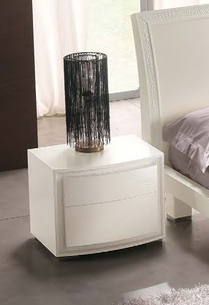 The Kube Bedside Table, Saber