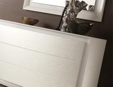 The Kube Chest Of Drawers, Saber