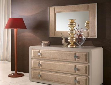 A chest of drawers with lacquered surface Elite Saber