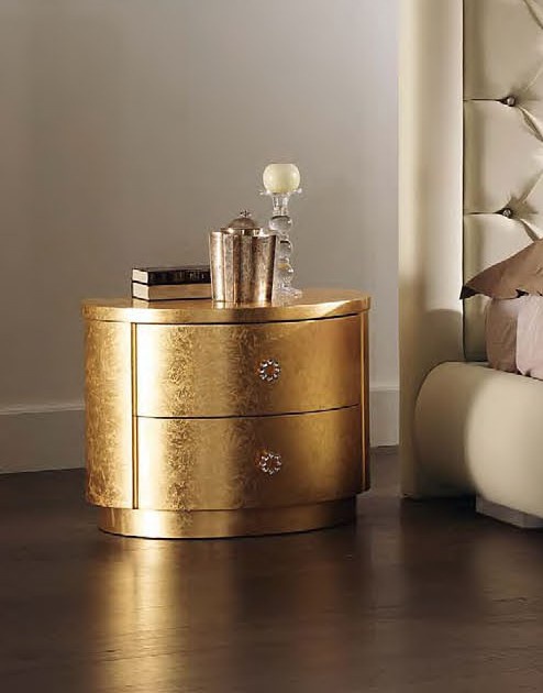 The Luna Bedside Table, Saber