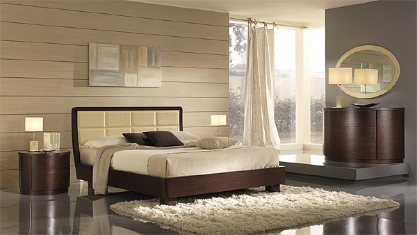 The Meridiana Bed, Saber