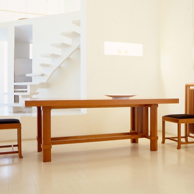 Dining table 608 TALIESIN 2