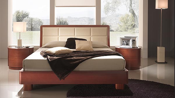 The Meridiana Bed, Saber