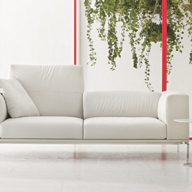 191 MOOV sofa