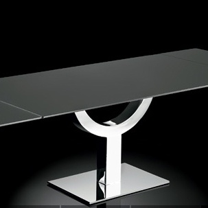 Ulisse dining table