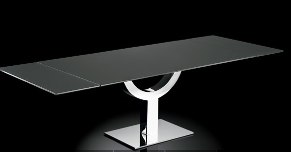 Ulisse dining table, Naos