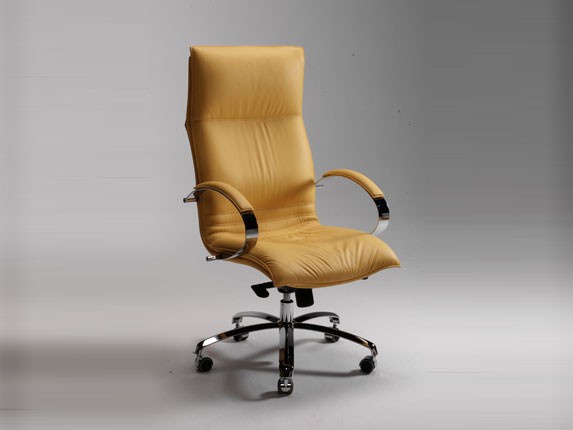 The chair on a rotating basis Sabal, SITIA