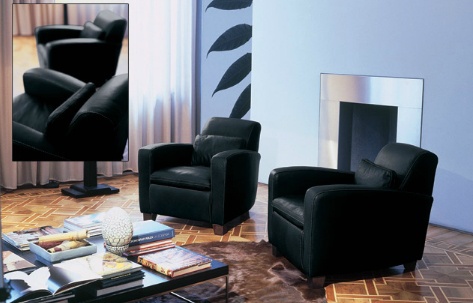 The Solo Chair, Casa-Nova