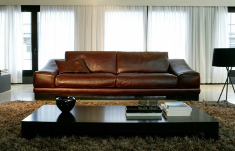 Loveseat Vintage, Casa-Nova