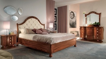 Bedside Cabinet, Carpanese