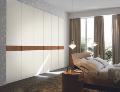 Wardrobe, San Giacomo