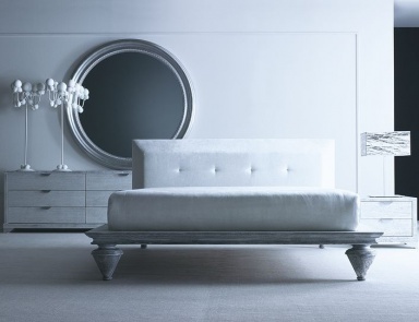 Bed upholstered in leather or fabric Rivolta, Ego