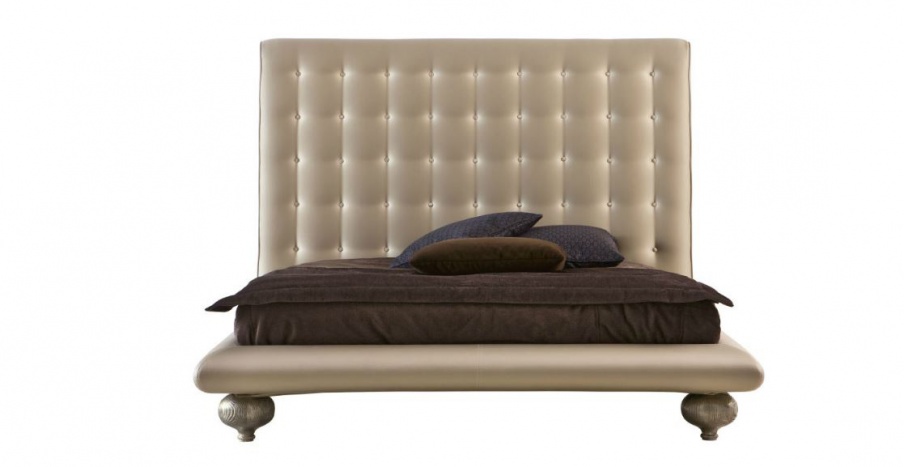 The bed upholstered with leather or cloth Noire
