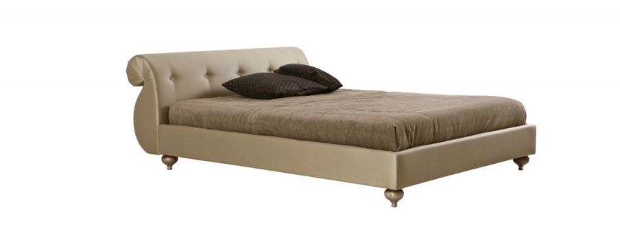 Bed upholstered in leather or fabric Giotto, Ego