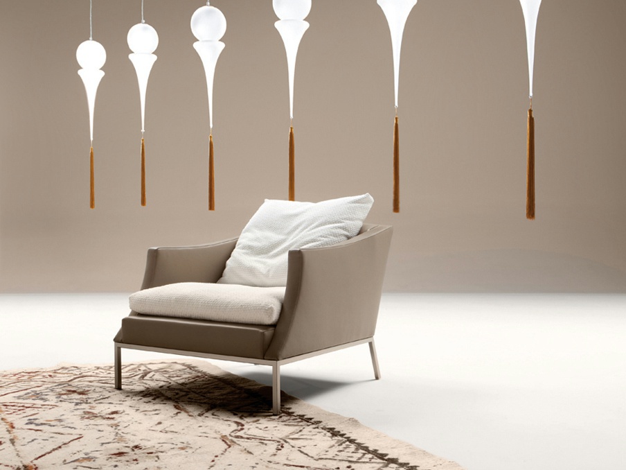 The Legenda Armchair, Erba Italia