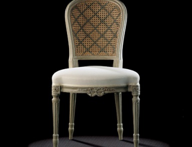 Chair with high back, Massant