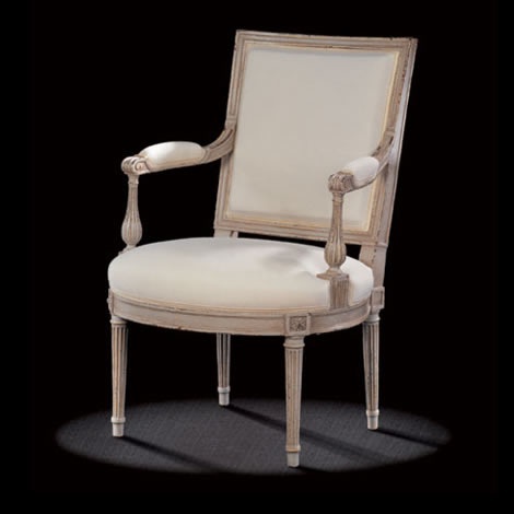 Chair with armrests, Massant