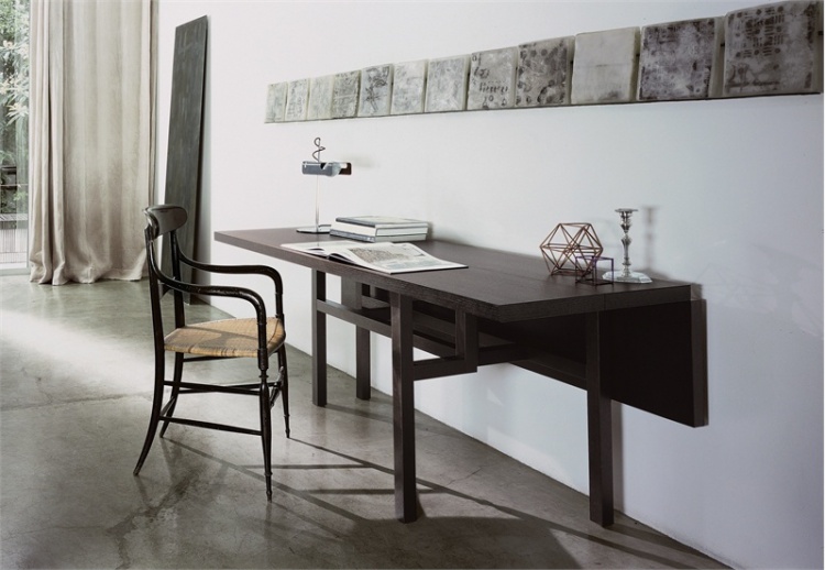 The table on the frame of wood Ala, Lema