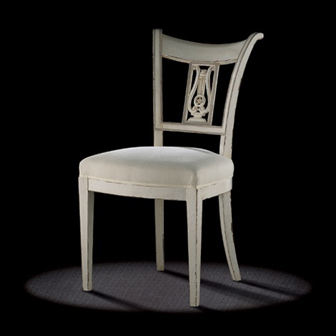 The hard-backed chair, Massant