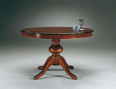 Table RM Arredamenti