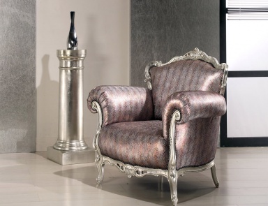 The chair is Cuddly, RM Arredamenti