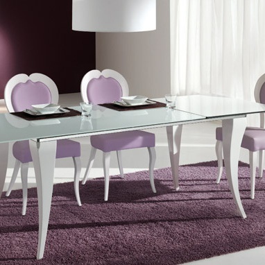Augusta dining table