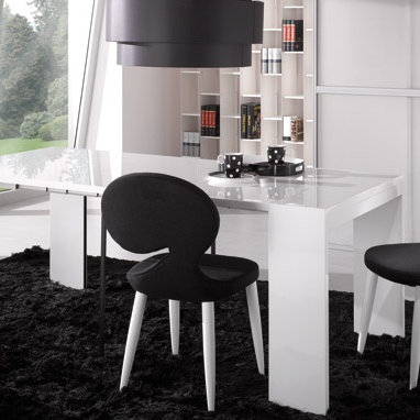 Dining table Camilla