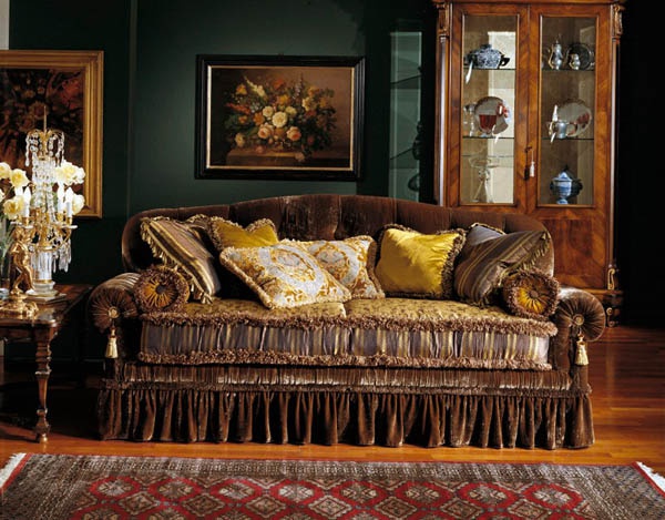 A sofa with a hidden frame, Palmobili