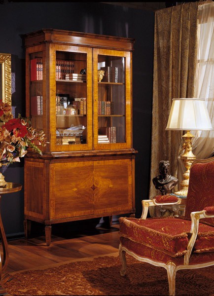 Showcase on high legs, Palmobili