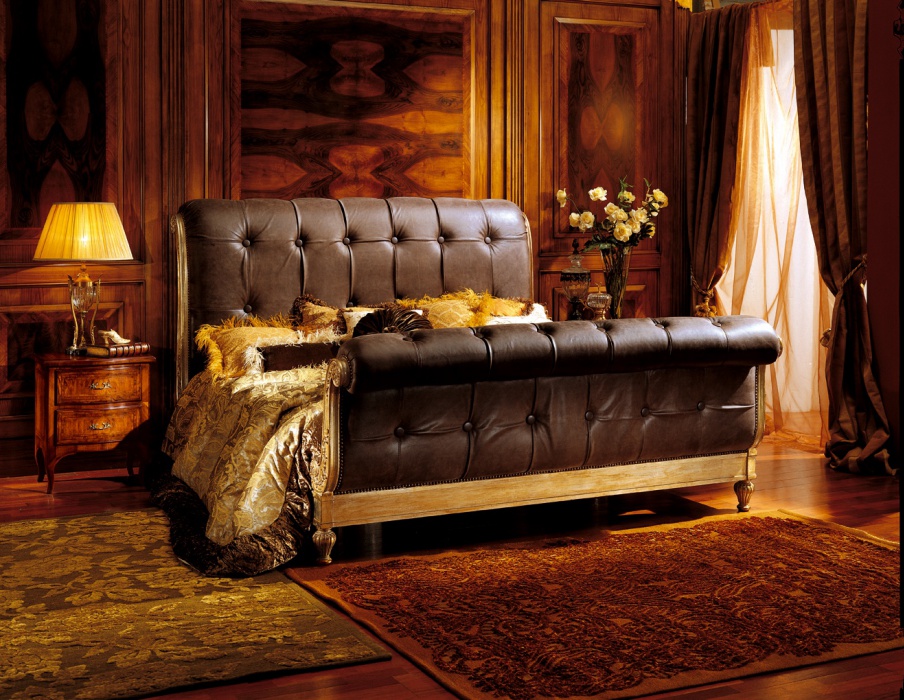 Double bed in leather upholstery, Palmobili