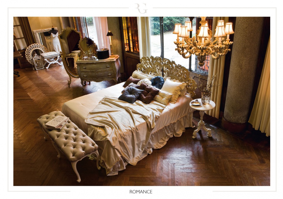 A set for the bedroom, Roberto Giovaninni