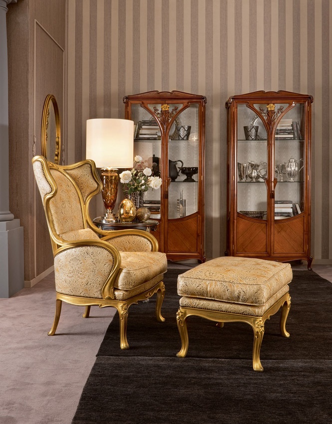 Pouf upholstered in leather or fabric Liberty, Medea