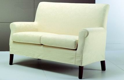 Sofa Betty, Piermaria