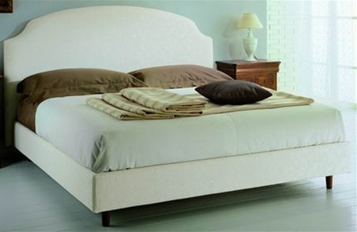 Bed Maxime/L, Piermaria