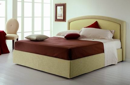 Bed Eden P, Piermaria