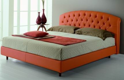 Bed Alison K, Piermaria